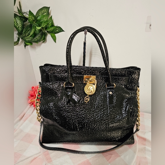 EUC Michael kors Leather Shoulder /Crossbody bag - Picture 9 of 15